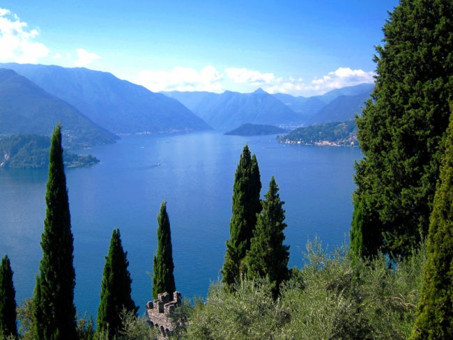 Panorama sul Lago di Como dal Castello di Vezio