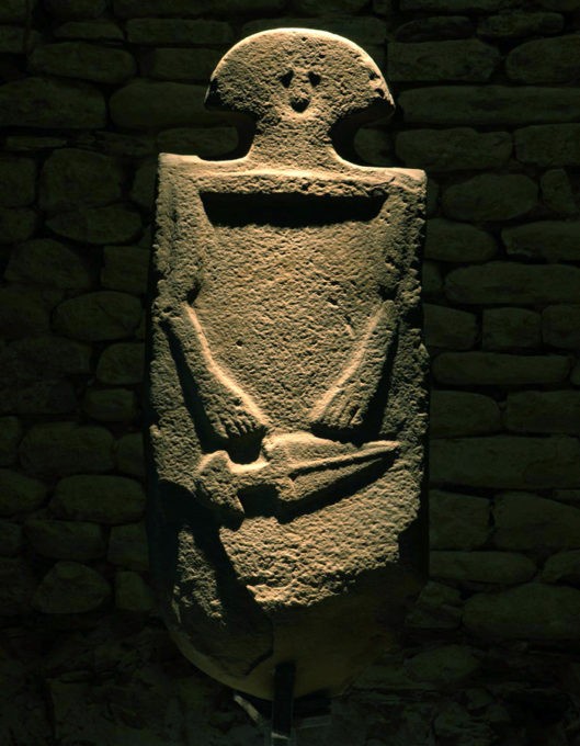 statue stele a Pontremoli