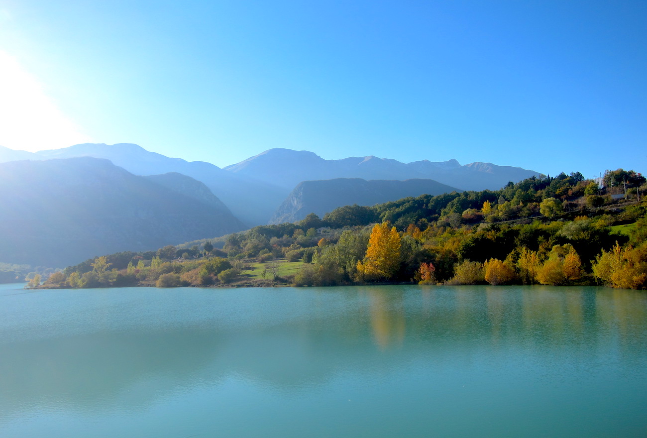 molise lago di castel san Vincenzo