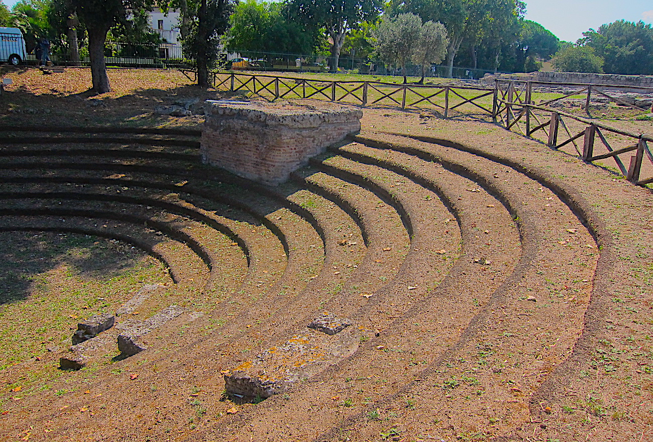 paestum resti romani