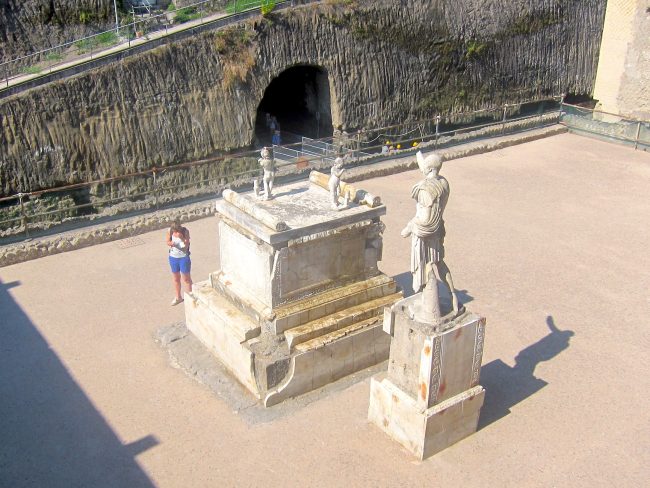 monumento ercolano